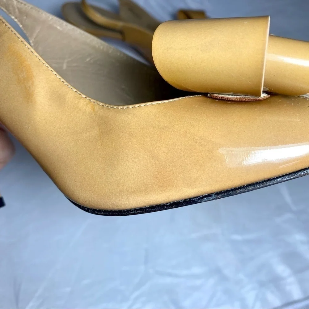 Stuart Weitzman patent leather sling back peep toe heels with bow size 9